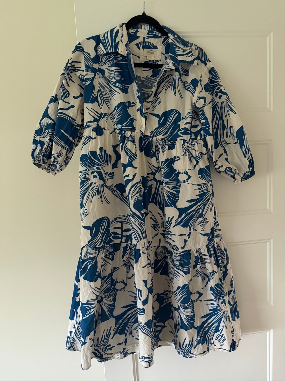 Maeve Blue and White Floral Tiered Midi Dress size XS